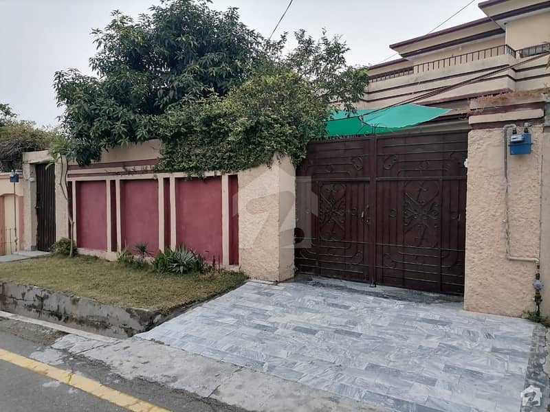 4500  Square Feet House In Central Asc Housing Society For Sale