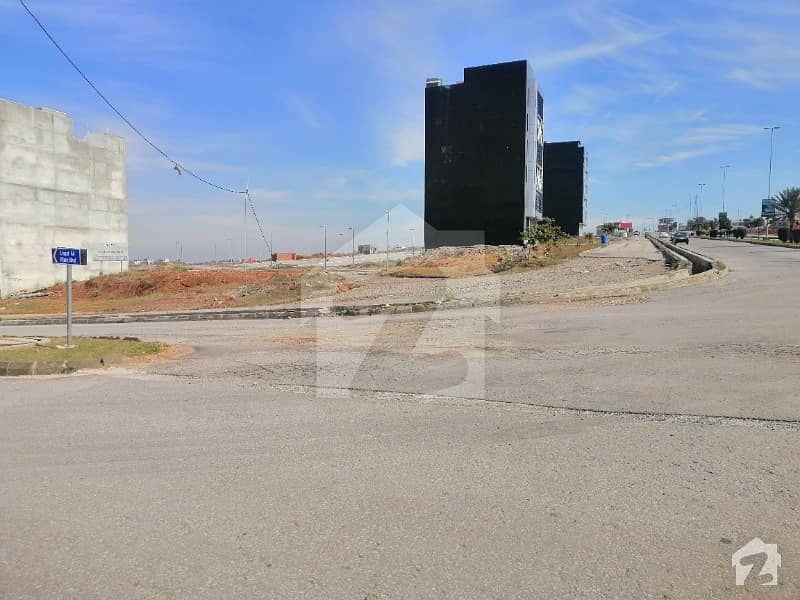 6 Marla Central Commercial Plot Available For Sale In Dha Phase 5