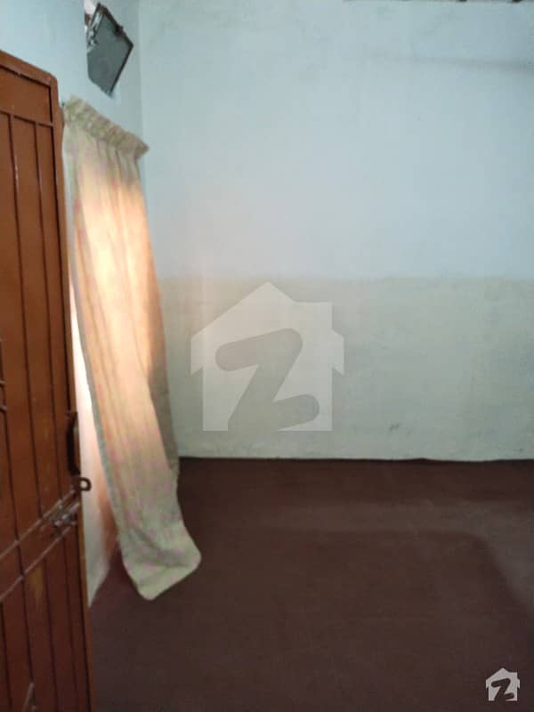 Corner House For Sale In G6