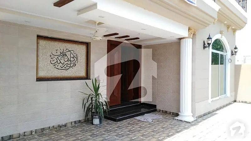 11 Marla Approximately Beautiful Like A New House For Sale In Ghaznavi Block Bahria Town Lahore