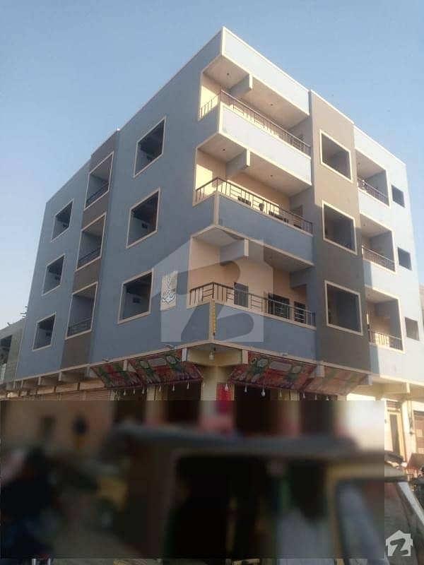 سُرجانی ٹاؤن - سیکٹر 4بی سُرجانی ٹاؤن گداپ ٹاؤن کراچی میں 3 کمروں کا 3 مرلہ فلیٹ 35 لاکھ میں برائے فروخت۔