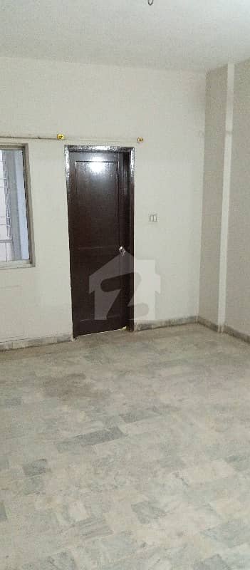 Flat Of 1140  Square Feet For Sale In Abul Hassan Isphani Road