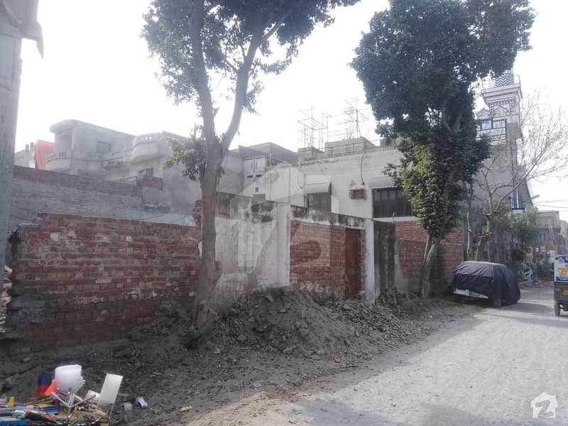 A Good Option For Sale Is The Commercial Plot Available In Samanabad In Lahore
