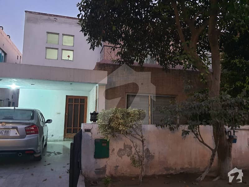 بحریہ ٹاؤن سفاری ولاز بحریہ ٹاؤن سیکٹر B بحریہ ٹاؤن لاہور میں 3 کمروں کا 8 مرلہ مکان 1.27 کروڑ میں برائے فروخت۔