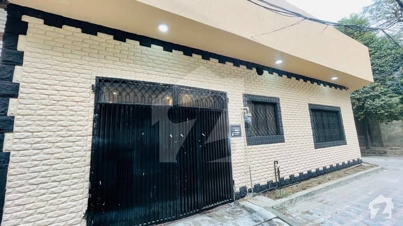 تاجپورہ - بلاک ڈی تاجپورہ لاہور میں 2 کمروں کا 6 مرلہ مکان 1.1 کروڑ میں برائے فروخت۔