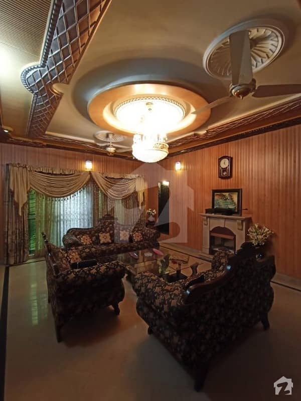 One Kanal Slightly Used House Available For Sale In Architect And Engineering Society Lahore