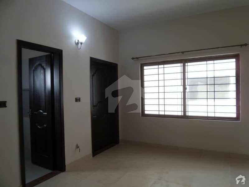 In Mangral Town 3.5 Marla House For Sale