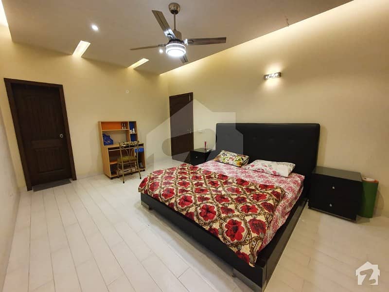 1 Kanal Owner Corner Double Unit House For Sale