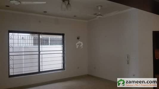 10 Marla Full House For Rent In DHA Phase 4 Very Low Price 10 Marla Full House For Rent In DHA Phase 4 Very Low Price