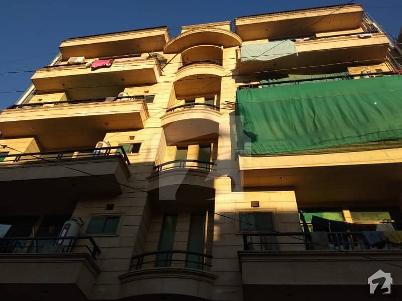 800  Square Feet Flat In E-11 For Sale
