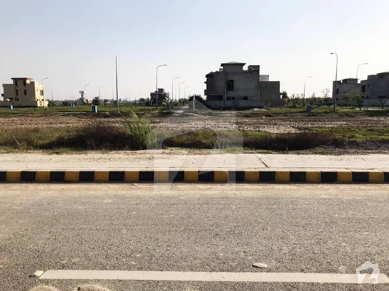 5 Marla Hot Location Plot Facing One Kanal Area