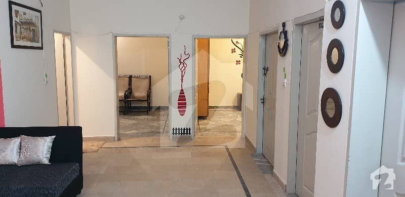 500  Square Feet Flat For Rent In Gulberg