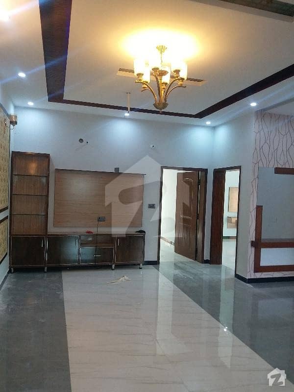 ماڈل ٹاؤن ۔ بلاک ڈی ماڈل ٹاؤن لاہور میں 4 کمروں کا 2 کنال مکان 12.5 کروڑ میں برائے فروخت۔