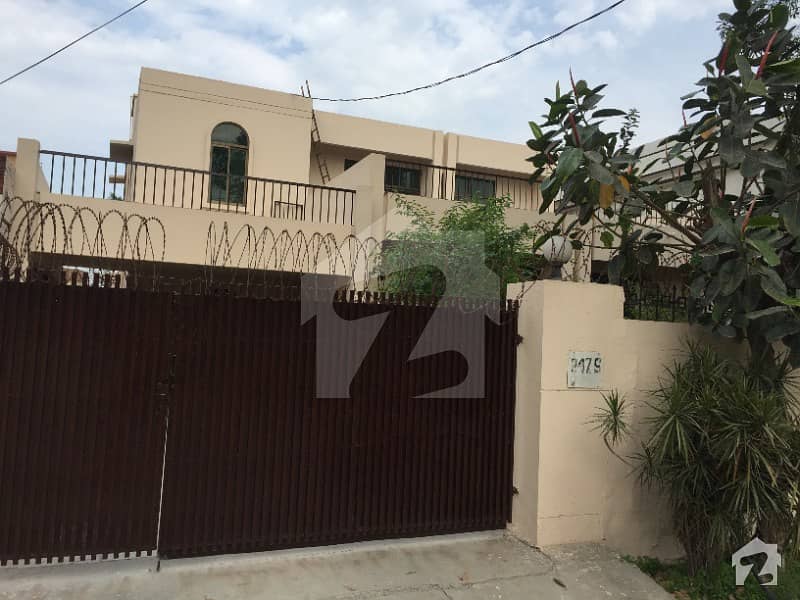 1 Kanal   Immaculate Condition House For Sale Near To Market  Mosque