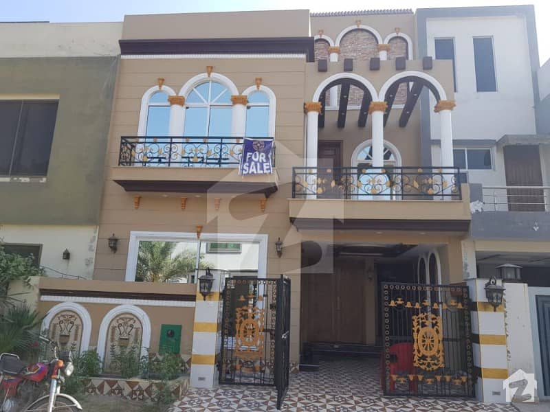 Double Storey House Is Available For Sale In Jinnah Block Bahria Town