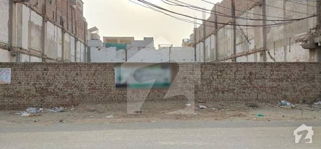 Gorgeous 18  Marla Commercial Plot For Sale Available In College Chowk - Sahiwal