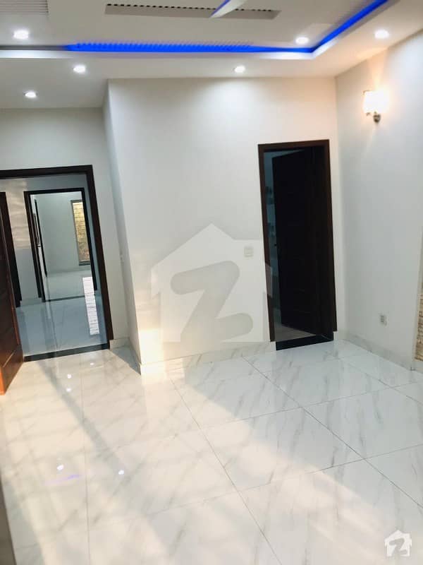 8 Marla Brand New House for Sale in Sector B Bahria Town Lahore