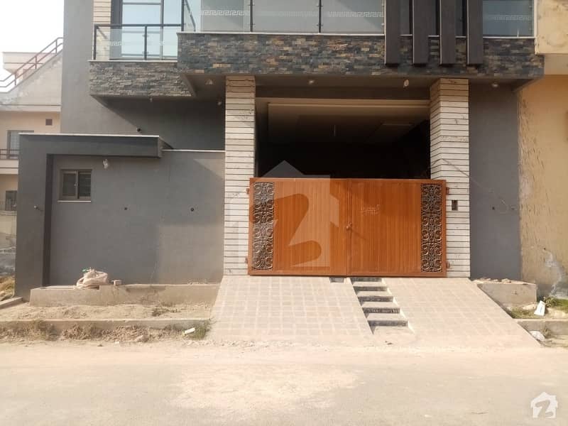 Buy A Centrally Located 6.6 Marla House In Satiana Road