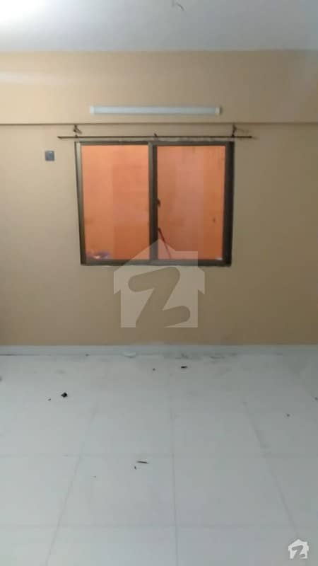 Flat In Jamshed Town Sized 1800  Square Feet Is Available
