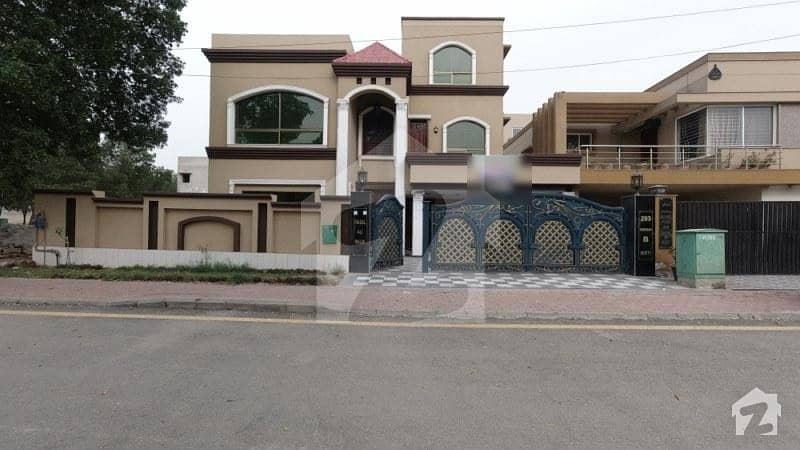 1 Kanal House Available For Sale In Bahria Town