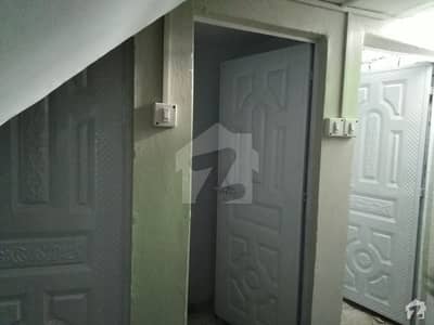 Room For Rent In Gulberg
