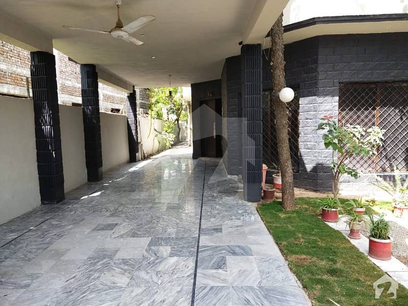 Bani Gala Single Storey 4 Bedrooms House, Gas Meter, Electric And Water Available Beautiful View Of Rawal Dam And Margalla Hills, Investor Price