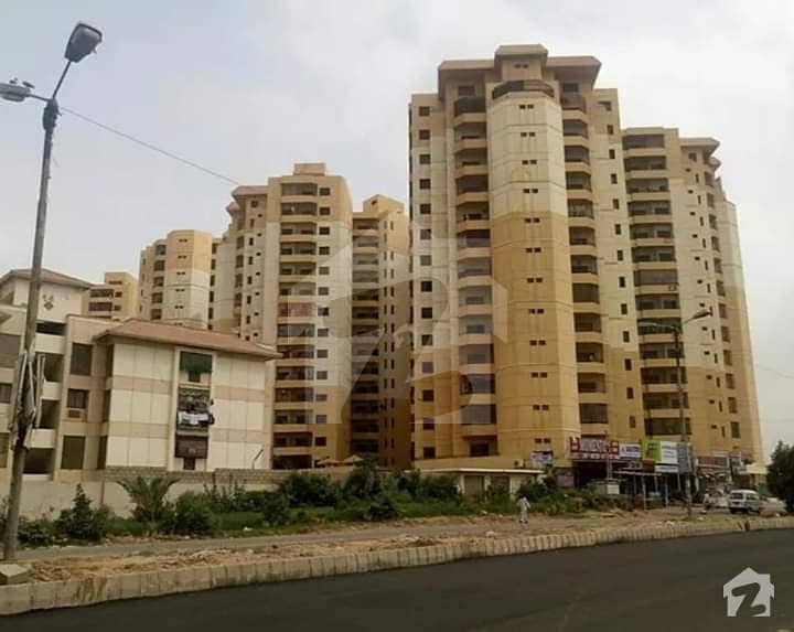 2400  Square Feet Flat In Stunning Gulistan-E-Jauhar Is Available For Sale
