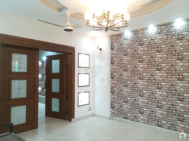 Ghauri Town House For Sale Sized 900 Square Feet