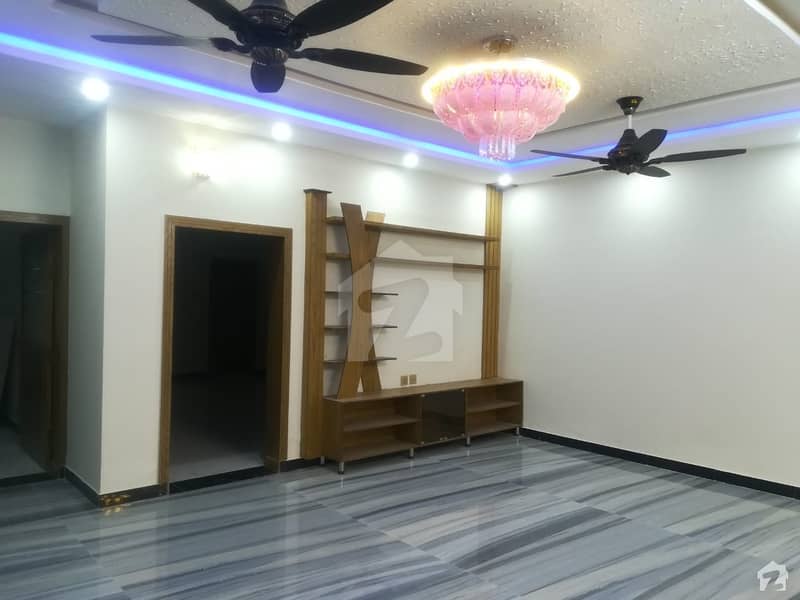 Stunning Upper Portion Is Available For Rent In G-7