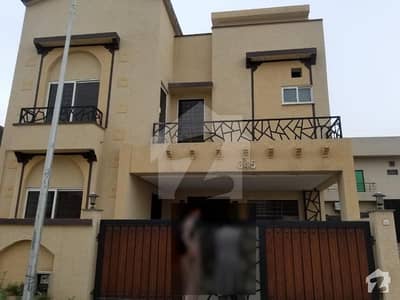 7 Marla Beautiful Fully  House For Rent Usman Block