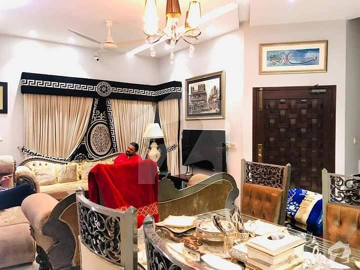 ویلینشیاء ۔ بلاک ایف1 ویلینشیاء ہاؤسنگ سوسائٹی لاہور میں 3 کمروں کا 5 مرلہ مکان 1.3 کروڑ میں برائے فروخت۔