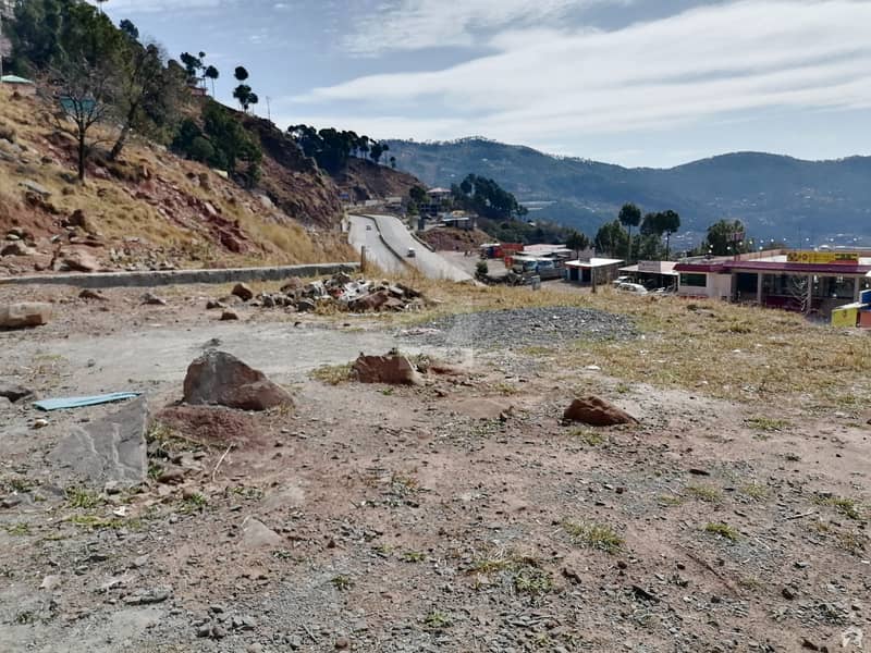 Ideally Located Commercial Plot For Sale In Murree Expressway Available