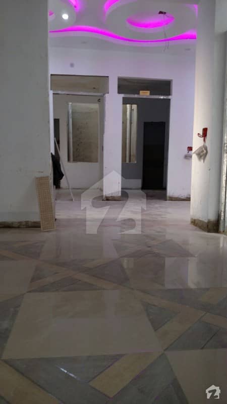 Portion Available In Gulshan-E-iqbal Block 2 Town For Sale