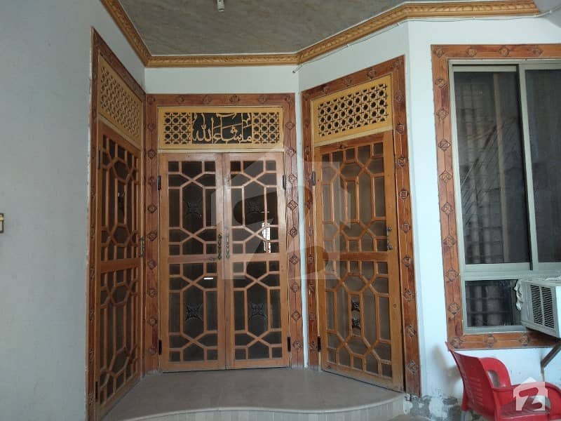 دربار محل ٹاؤن بہاولپور میں 5 کمروں کا 8 مرلہ مکان 1.1 کروڑ میں برائے فروخت۔