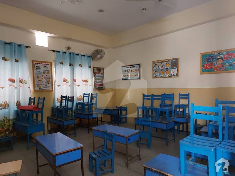 School Building For Sale 25 Rooms With Reception Current Rent 3 Lac 33 Thousand