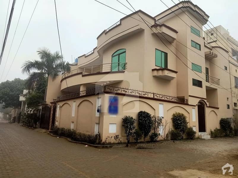 8 Marla House In Dar-e-islam Colony Is Best Option