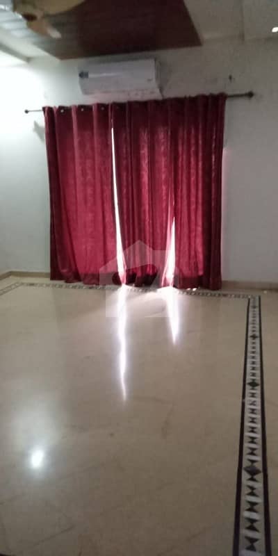 1 Kanal Upper Portion For Rent