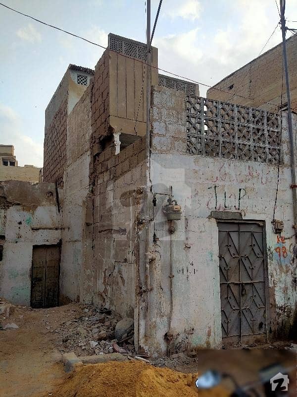 360  Square Feet Lower Portion Up For Sale In Liaquatabad