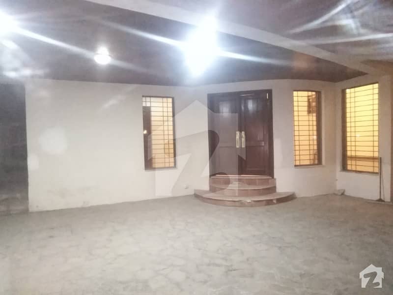 4500  Square Feet House In Dha Defence Is Best Option