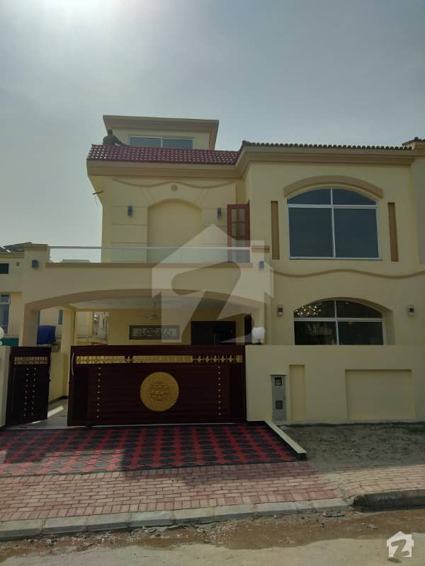 10-marla (35x70) Brand New Park Face House  For Sale In Sector C-1 Bahria Enclave Islamabad.