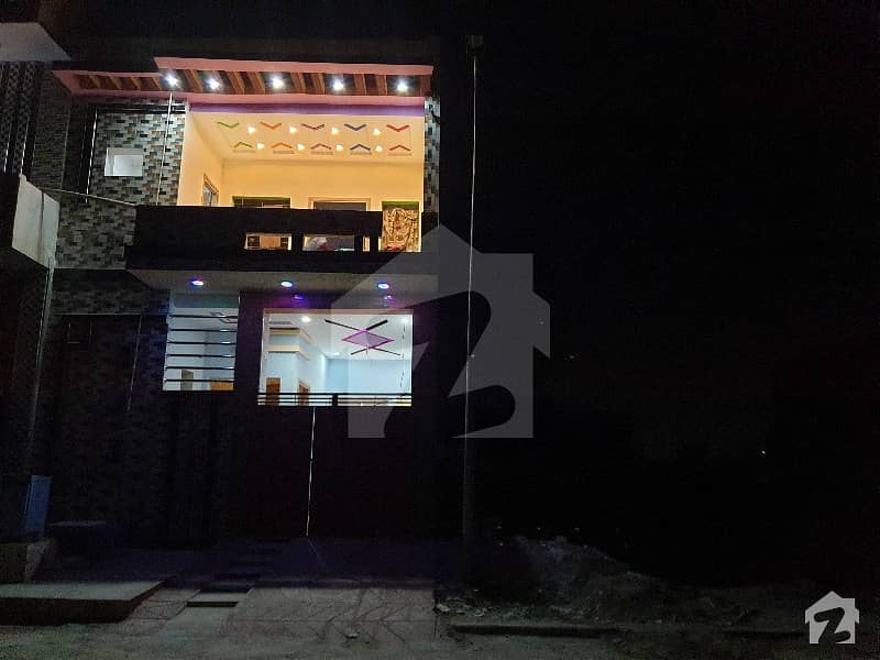 Ideally Located House Of 1112  Square Feet Is Available For Sale In Sargodha