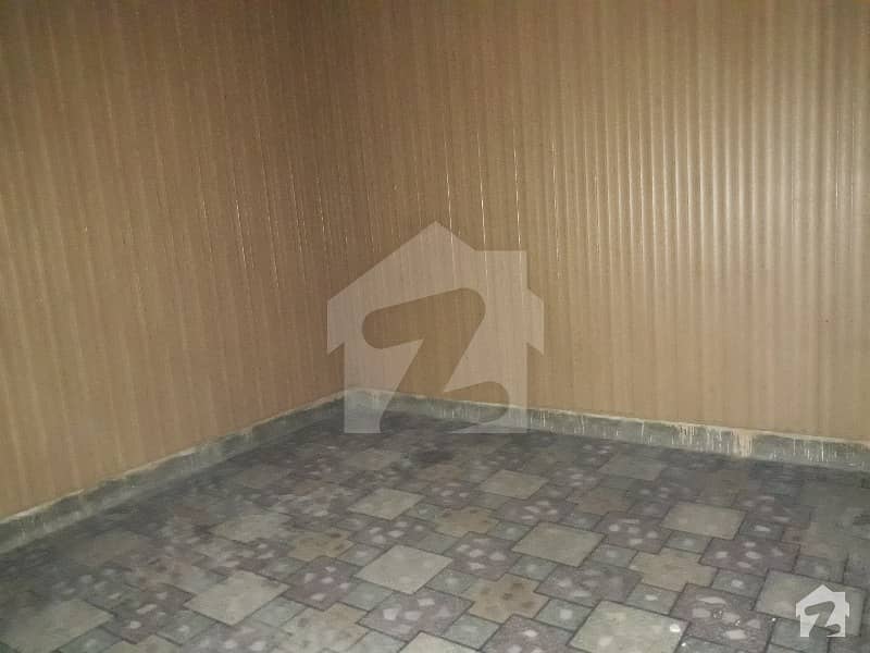 1125  Square Feet Lower Portion Is Available In Wahdat Colony