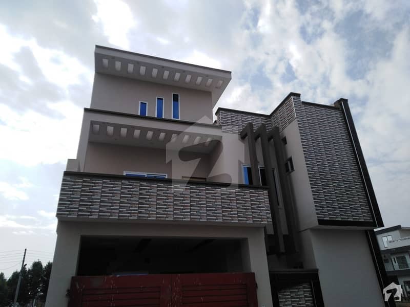 5 Marla House Available For Sale In Khayaban-e-Naveed