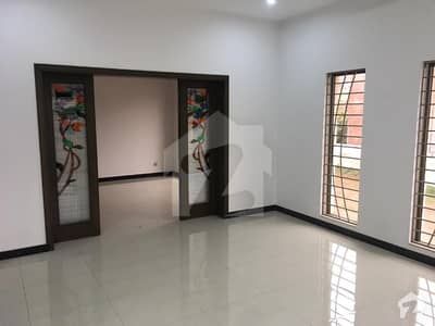 3 Bed With Separate Entrance 1 Kanal Upper Portion