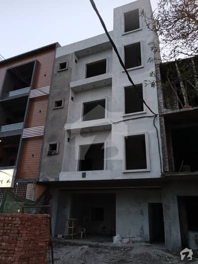 ریونیو سوسائٹی - بلاک اے ریوینیو سوسائٹی لاہور میں 2 کمروں کا 5 مرلہ عمارت 3 کروڑ میں برائے فروخت۔