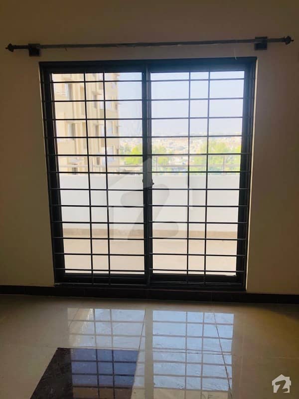 3 Bed Eighth Floor Flat For Sale In Askari Tower 3 Dha 5