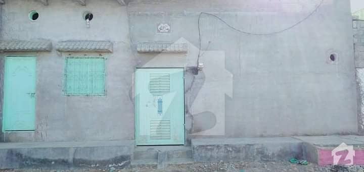 چِستی نگر اورنگی ٹاؤن کراچی میں 2 کمروں کا 4 مرلہ مکان 35 لاکھ میں برائے فروخت۔