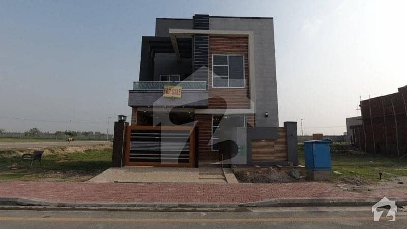 House In Bahria Town For Sale