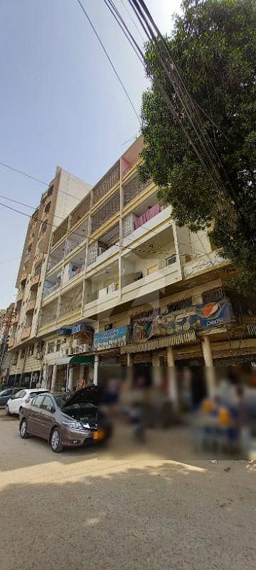 شبیر آباد سوسائٹی گلشنِ اقبال ٹاؤن کراچی میں 3 کمروں کا 6 مرلہ فلیٹ 1.5 کروڑ میں برائے فروخت۔