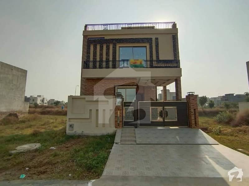 5 Marla Brand New Luxury House For Sale In Dha 9town Modern Design Beautiful Location